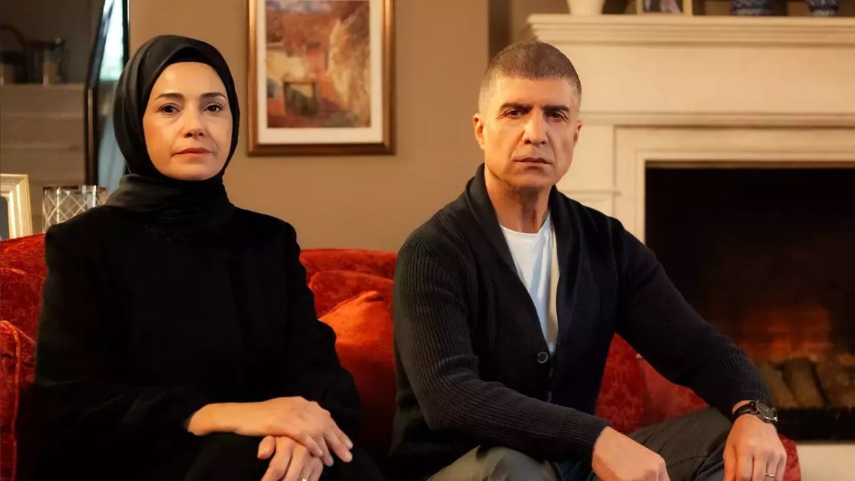 Kızıl Goncalar: Hikayesi ve Oyuncuları Kimler?